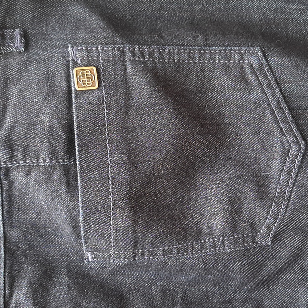 Dana Buchman Dark Wash Denim Skirt Sz 12 NWT - Picture 4 of 7
